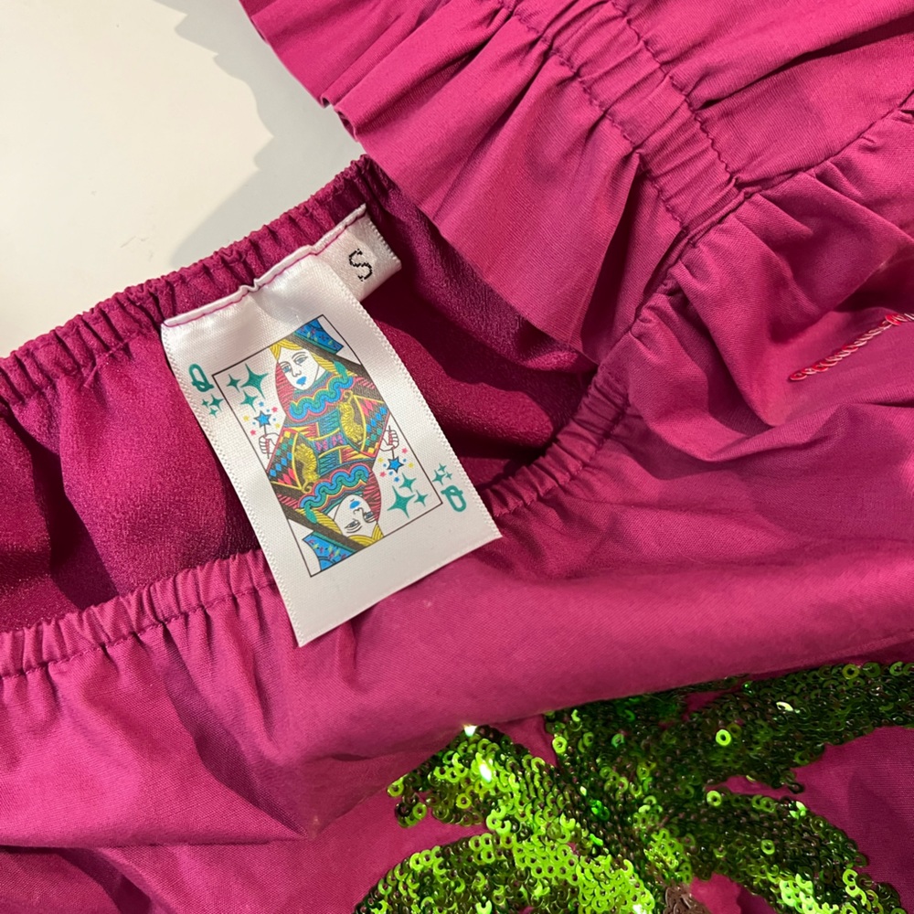 Queen of Sparkles Tropical Top!